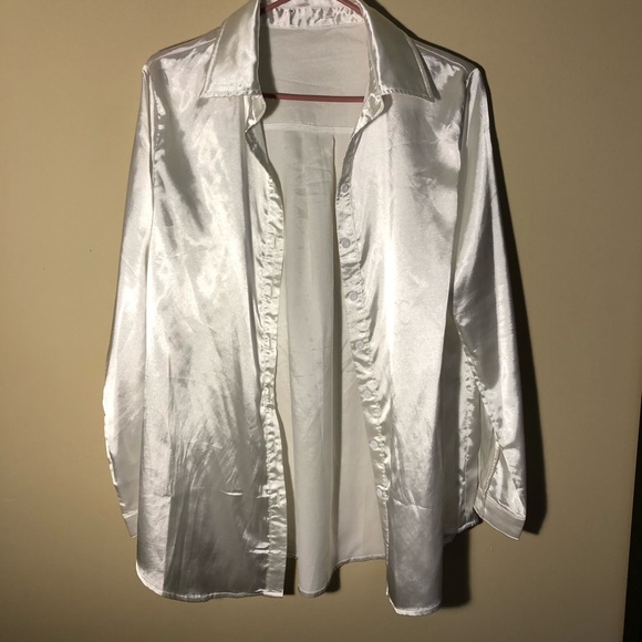 White Satin Shirt pretty little thing - Picture 3 of 3